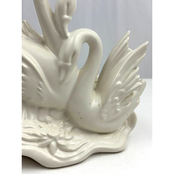 VTG Hull Ceramic Off White Swans Lovebirds Planter 1950's Marked USA #81 - Picture 16 of 16